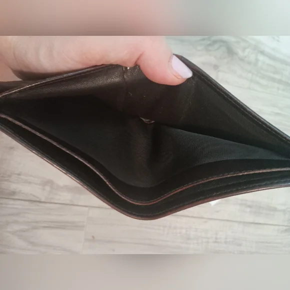 Authentic Gucci Wallet Color Brown Men's Bi-fold Geniune Leather - Picture 9 of 13